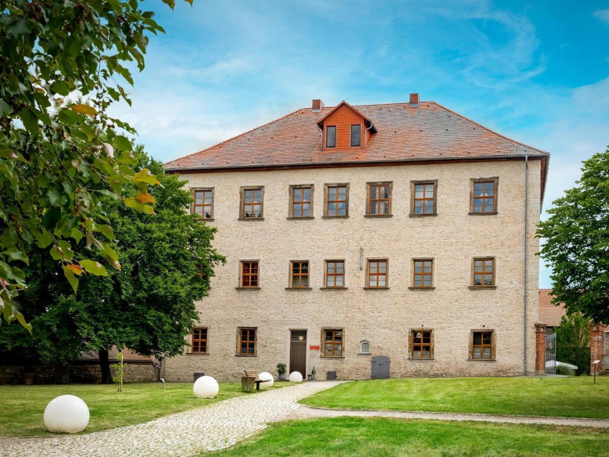 Resort Schloss Auerstedt Exterior photo